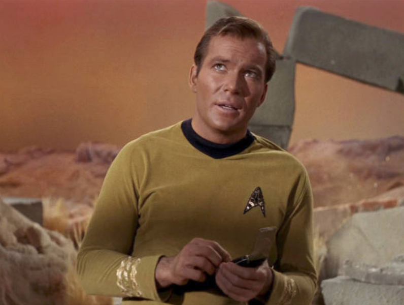 ¡Capitán Kirk, lo logró! Así fue el viaje de William Shatner al espacio con Blue Origin