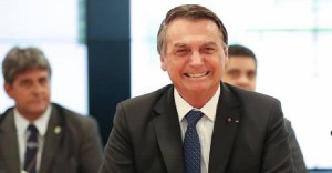 El expresidente Jair Bolsonaro se disculpa por haber desinformado sobre vacunas anti COVID. Noticias en tiempo real
