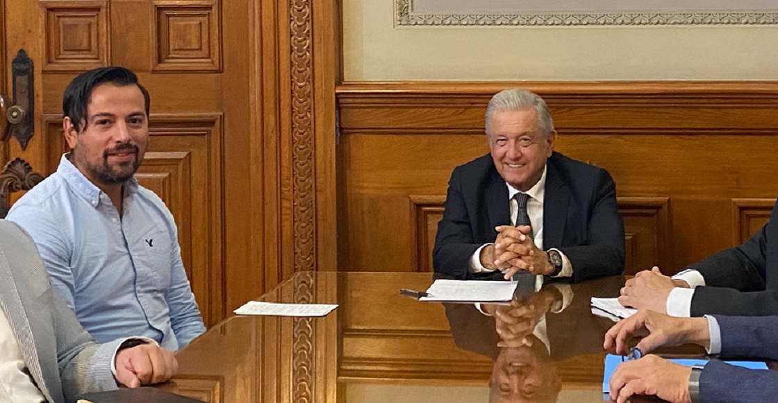 alejandro martinez ayudantia AMLO