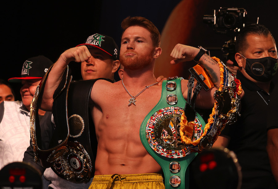 ¡Hay tiro! El recadito de Ilunga Makabu a 'Canelo' tras aceptar la pelea: "Voy por ti"