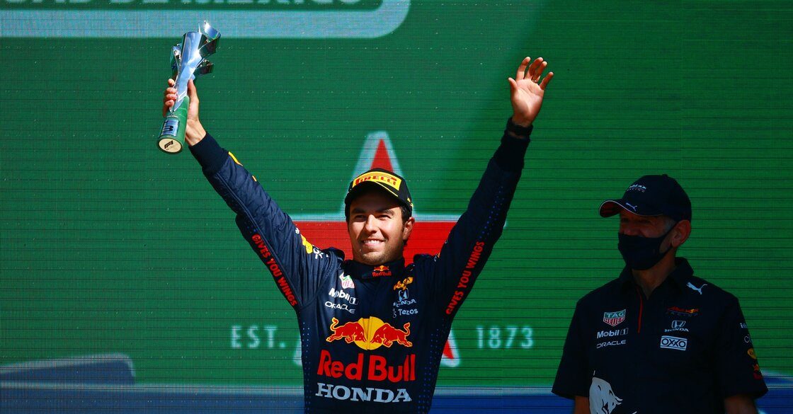 La voz entrecortada de Checo Pérez tras el podio en el GP de México: "Quiero que disfrutemos muchísimo"