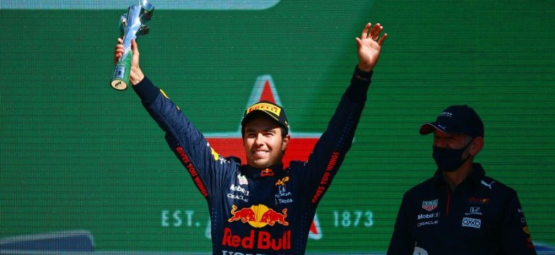 La voz entrecortada de Checo Pérez tras el podio en el GP de México: "Quiero que disfrutemos muchísimo"