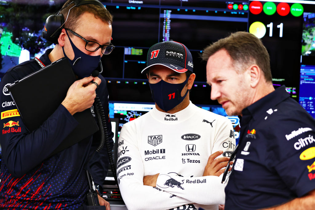 Checo Pérez explica el encuentro con Tsunoda que no lo dejó mejorar en la Q3 del GP de México