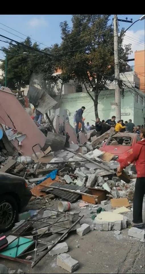Explosión por fuga de gas provoca derrumbe en la Miguel Hidalgo; hay al menos 5 lesionados