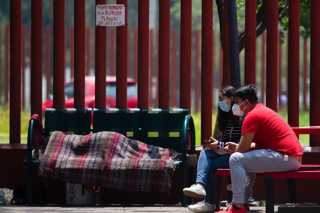  covid-19-mortalidad-salarios