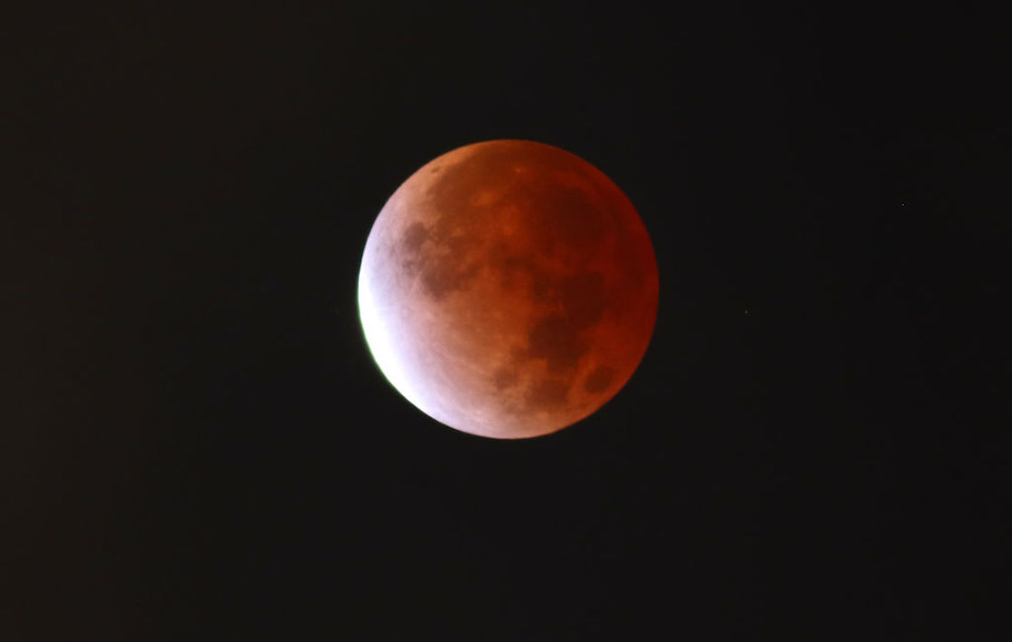 eclipse-lunar-parcial
