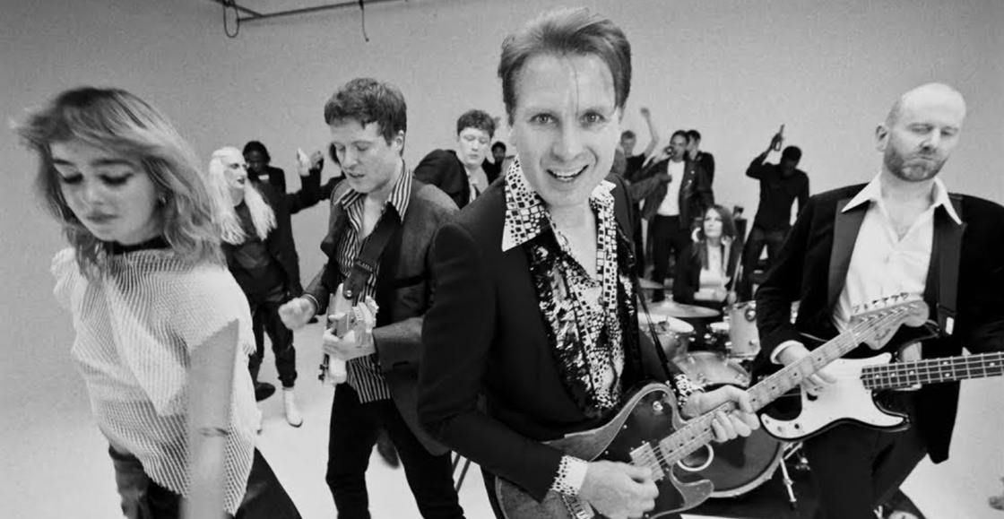Franz Ferdinand regresa después de tres años con la rola "Don't Forget The Best Bits"
