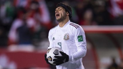 Los errores de Ochoa, los cambios del 'Tata' y los goles de Canadá que acercan a México al repechaje de Concacaf