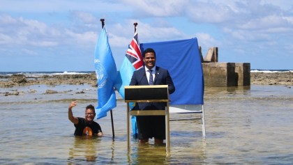 ministro-tuvalu-mensaje-cambio-climatico