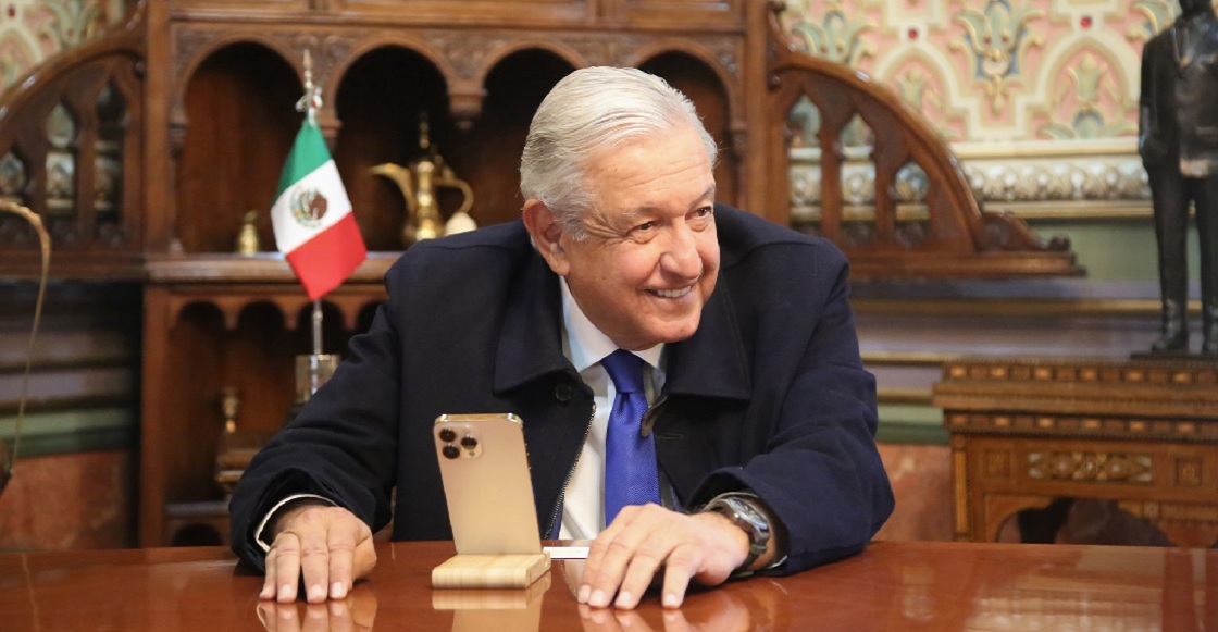 AMLO celular