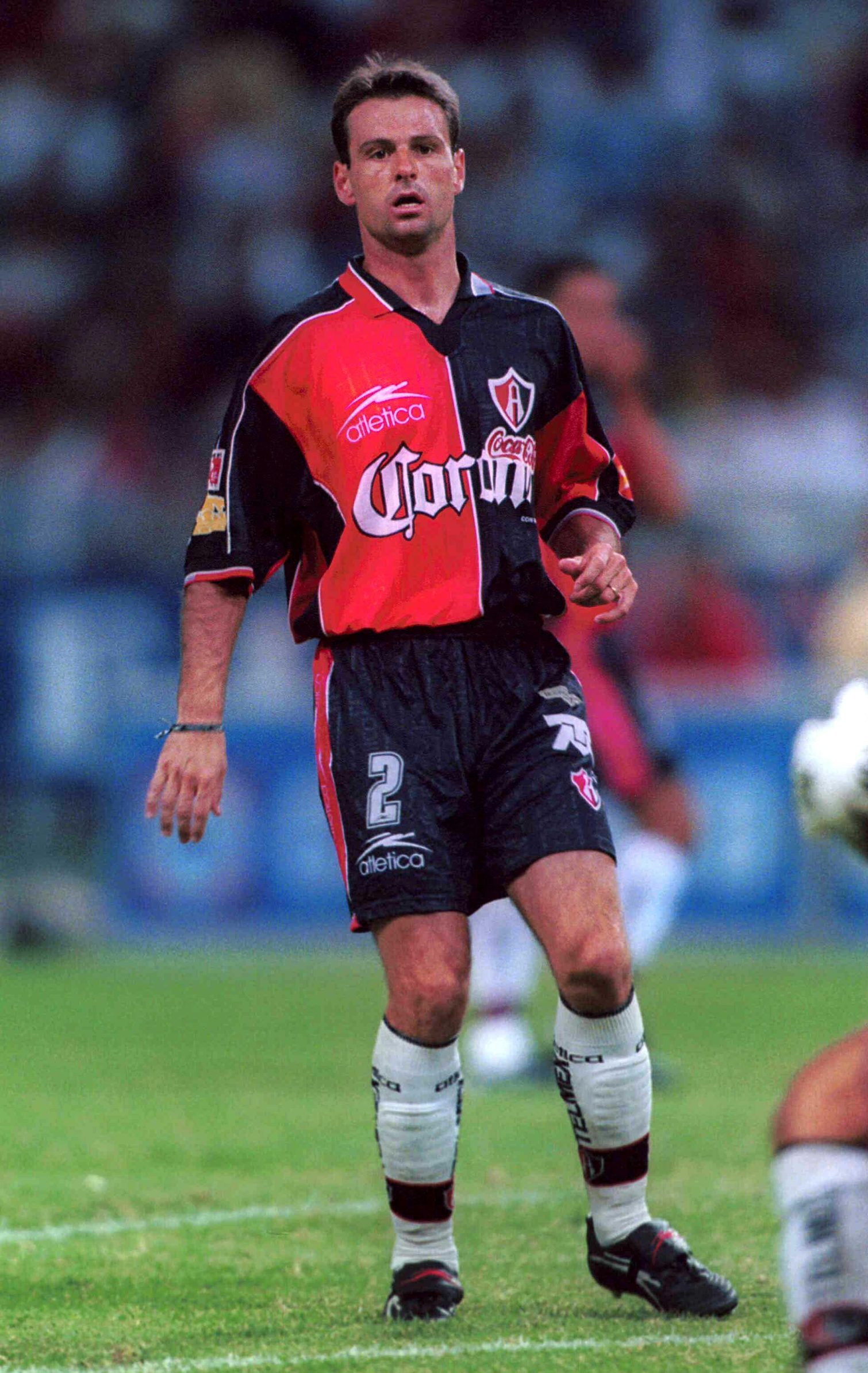 Diego Cocca como jugador de Atlas en el 2000