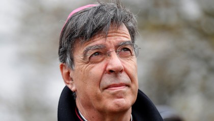 historia-arzobispo-renuncio-relacion-amor-papa-iglesia