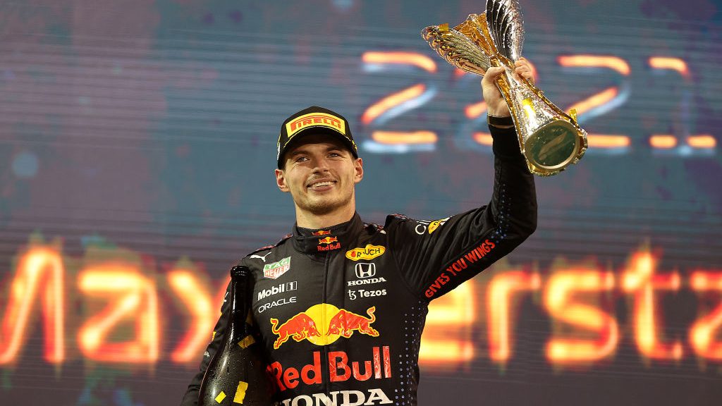 Las primeras palabras de Max Verstappen tras ganar el campeonato de F1: "Tuvimos suerte de campeón"