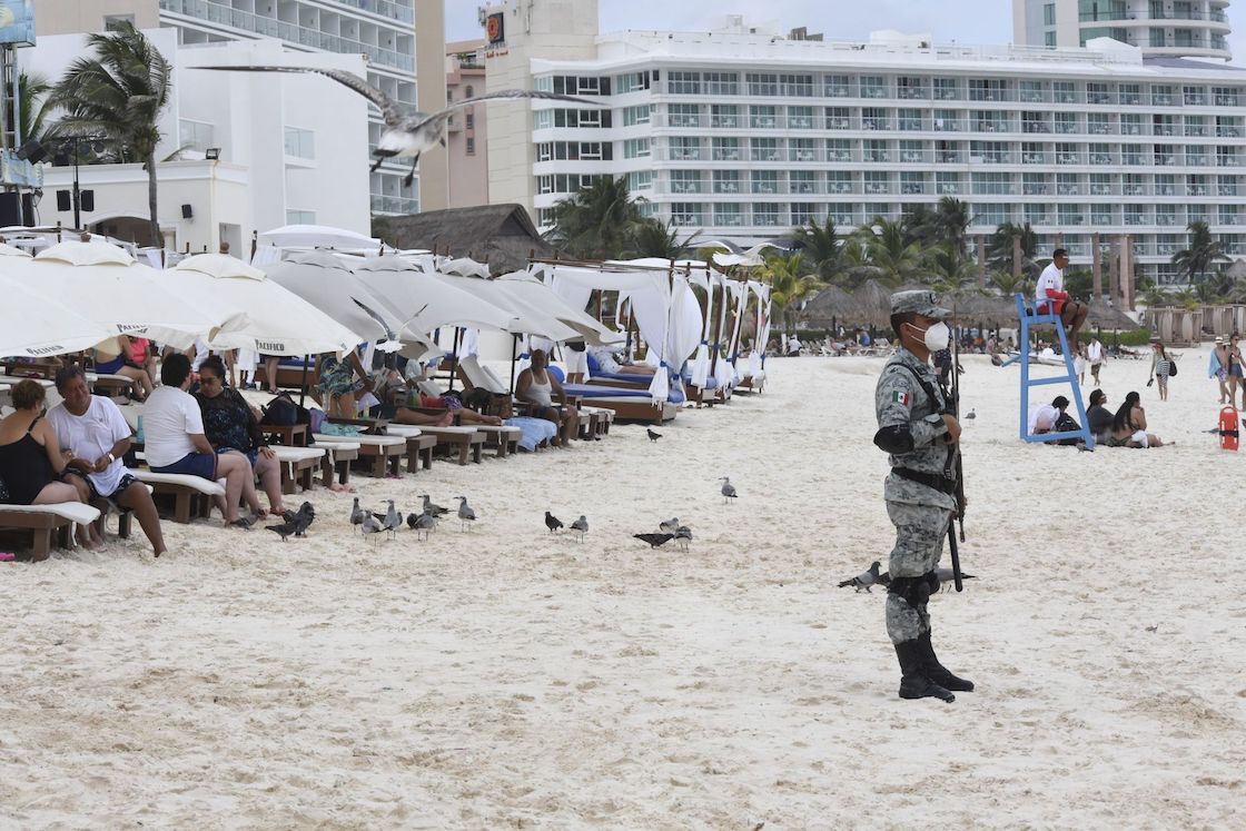 playas-cancun-batallon-seguridad-turistica
