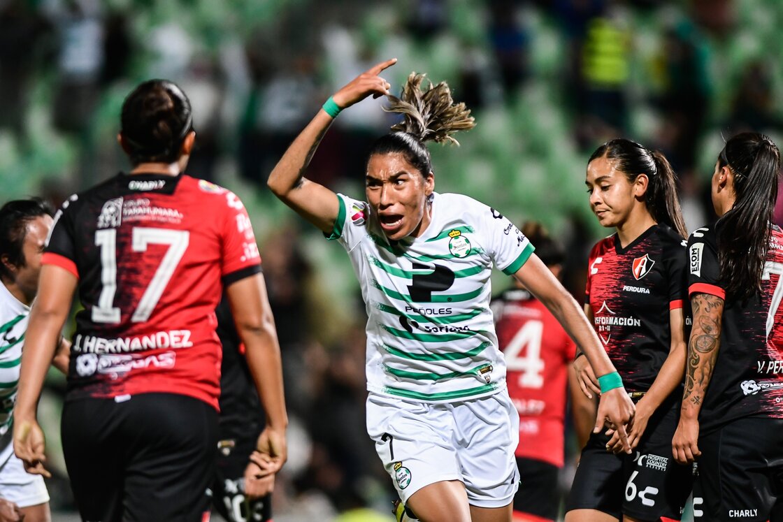 Goleada de Tigres, par de empates en el norte y Clásico en la ida de cuartos de final de Liga Femenil