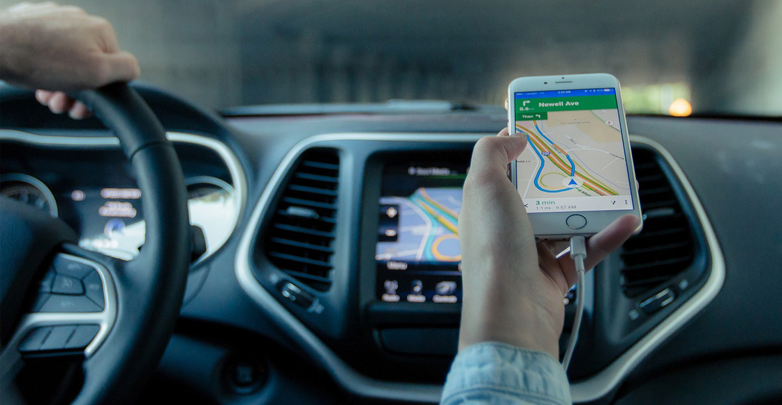 taxi-aplicacion-mapa-navegacion-manejar