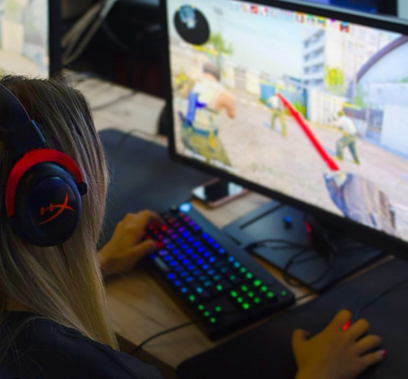 Youtuber Kristina Kika Dukic se suicidó tras sufrir bullying en línea por años