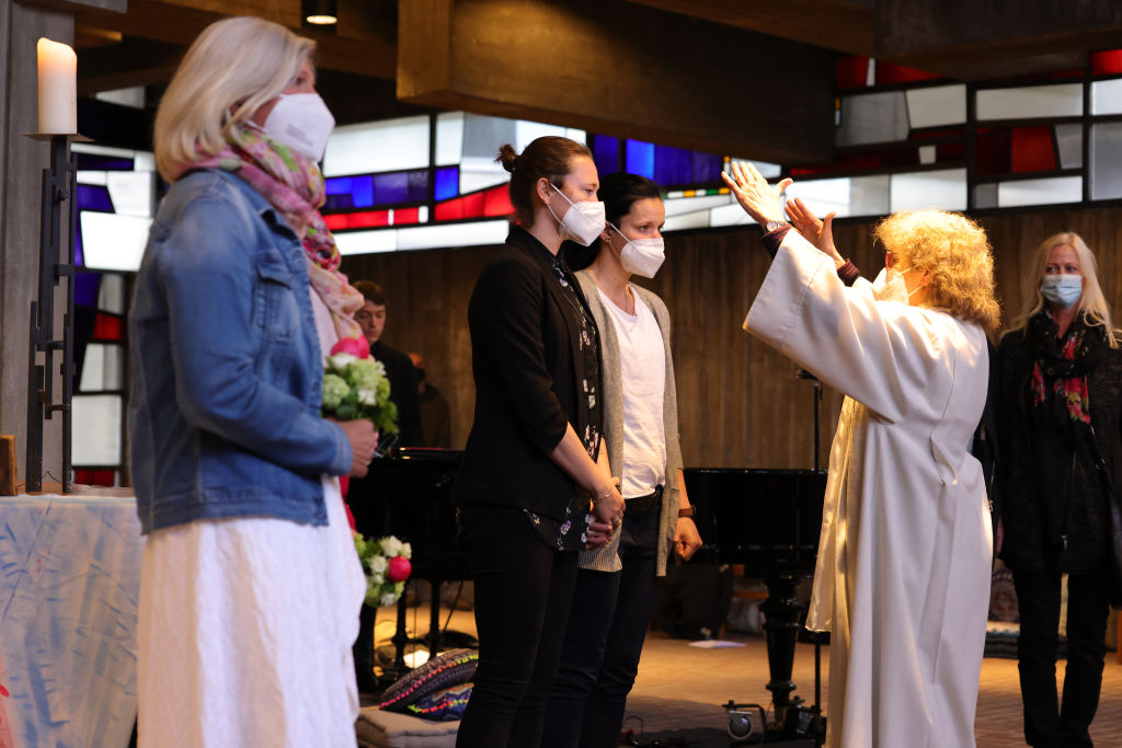 alemania-lgbt-sacerdotes-outinchurch