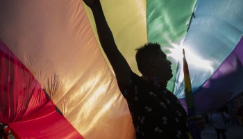 Carlos y Rogelio, la primera pareja rarámuri gay que contrae matrimonio en Chihuahua