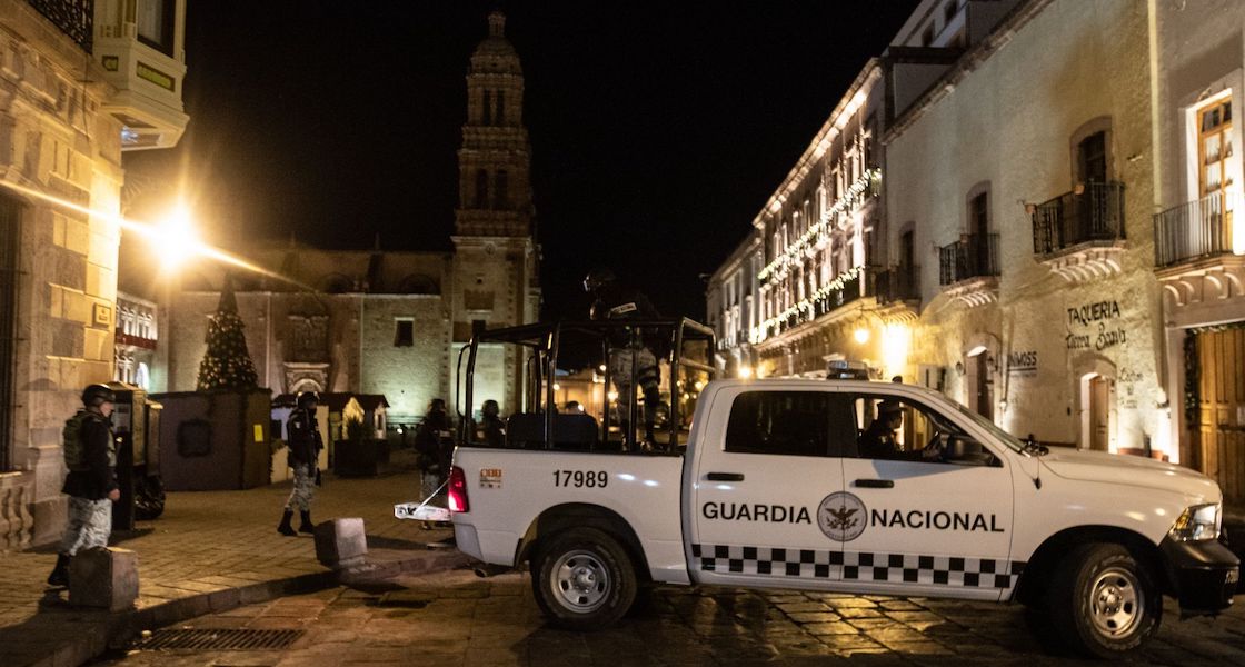 dejan-camioneta-cuerpos-zacatecas-palacio