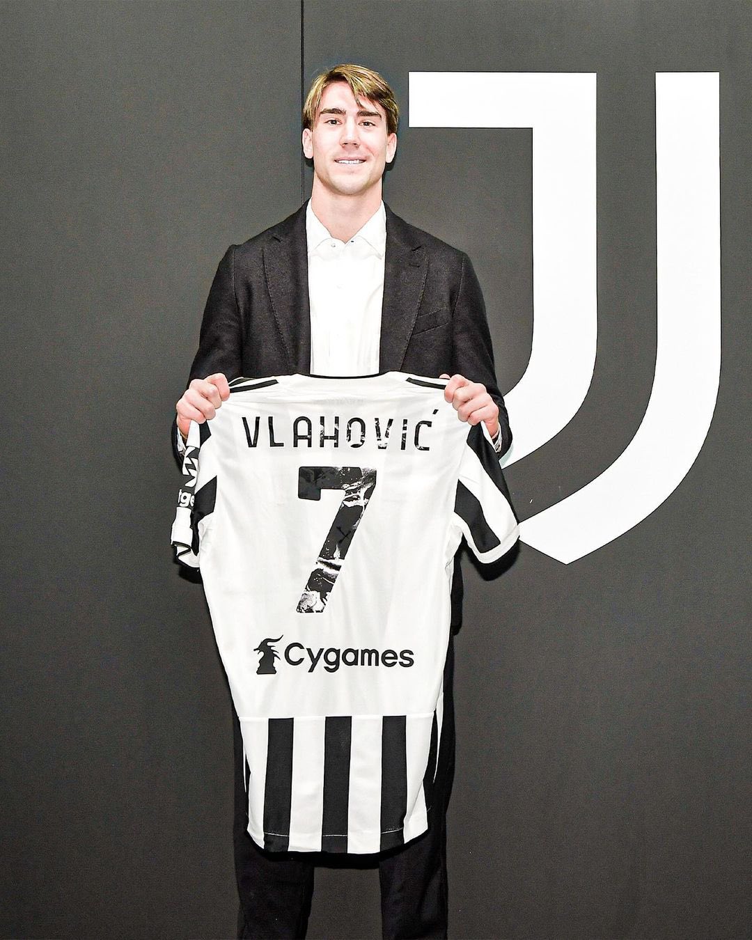 dusan Vlahovic uno de los grandes fichajes invernal en Europa