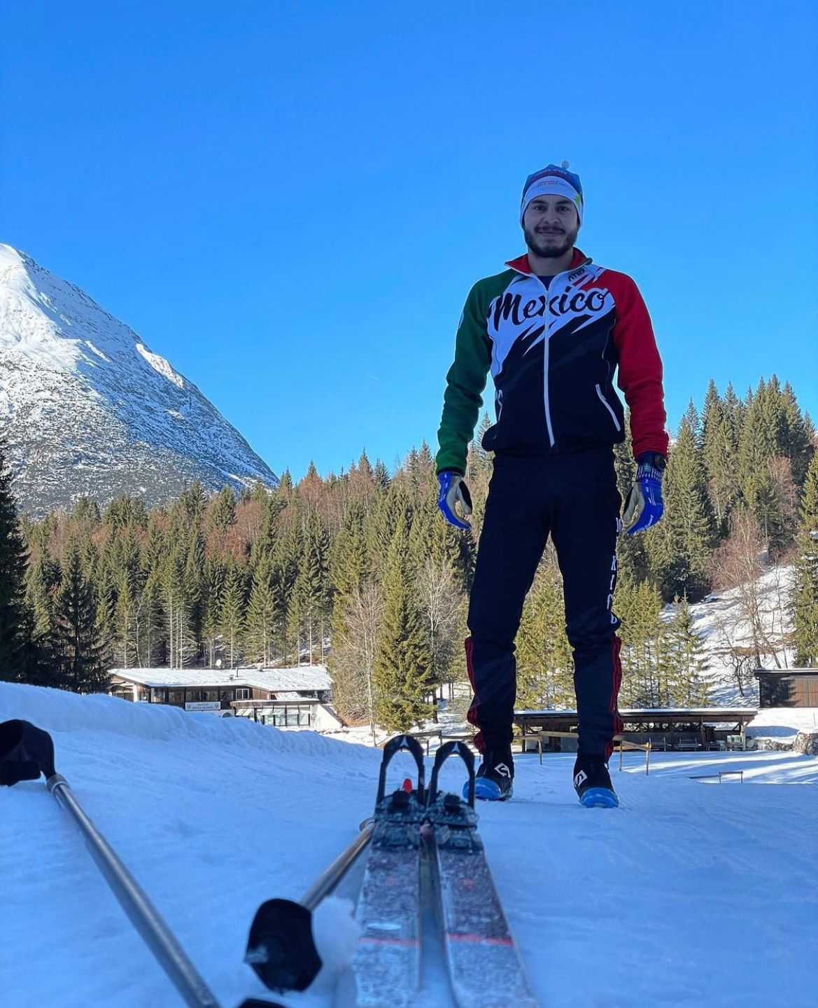 Jonathan Soto, el ingeniero mexicano que competirá en los Olímpicos de Invierno de Beijing 2022