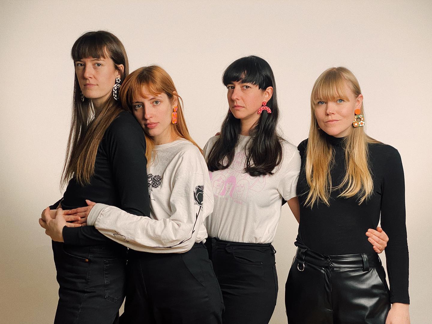 Los Bitchos: El poderoso combo femenino que le voló la cabeza a Alex Kapranos