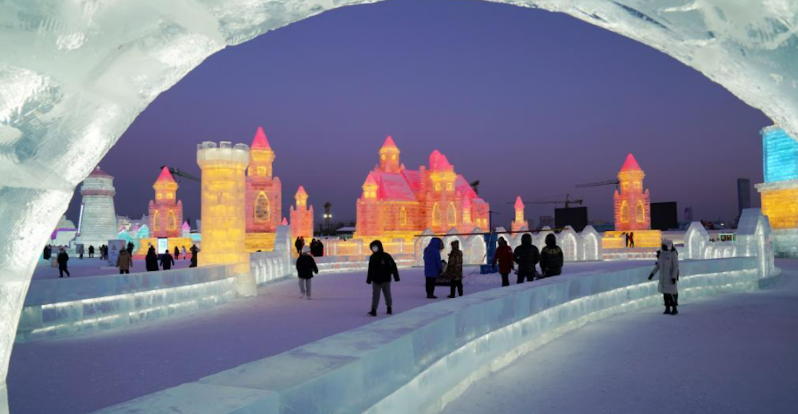 piramide-kukulkan-kukulcan-chichen-itza-hielo-china-embajda-festival-nieve-harbin-fotos-03