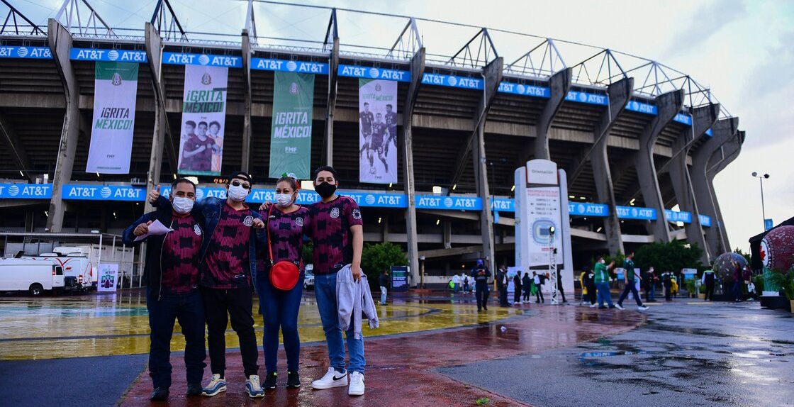 Registro, ensayos y veto por 5 años: Las medidas de la FMF contra el grito homofóbico en partidos de Selección Mexicana