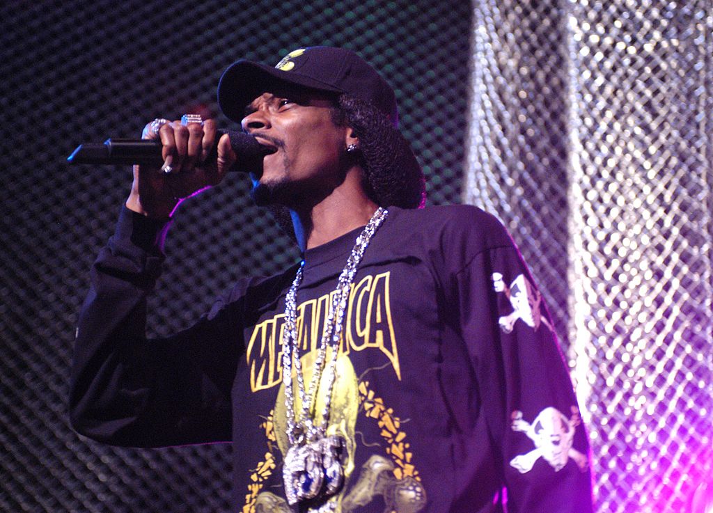 Recordemos el extraño homenaje que Snoop Dogg hizo a Metallica en un show de MTV