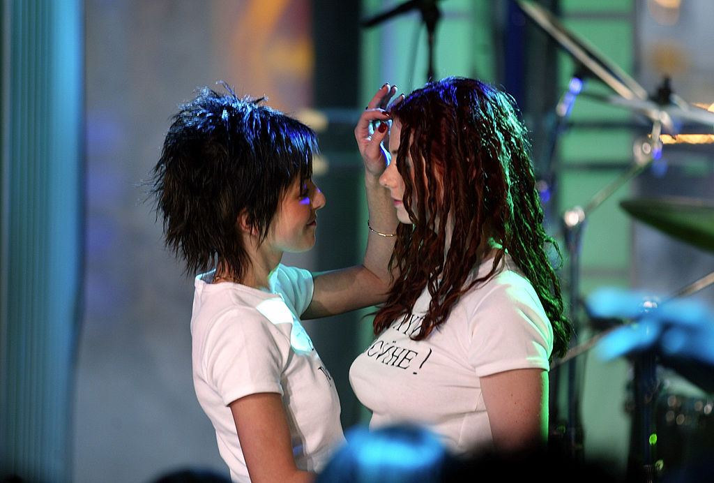 La polmica historia detrs de "All the Things She Said" y el fin de t.A.T.u.