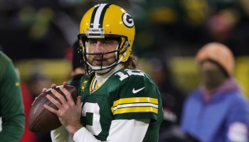 Packers preparan oferta económica para retener a Aaron Rodgers