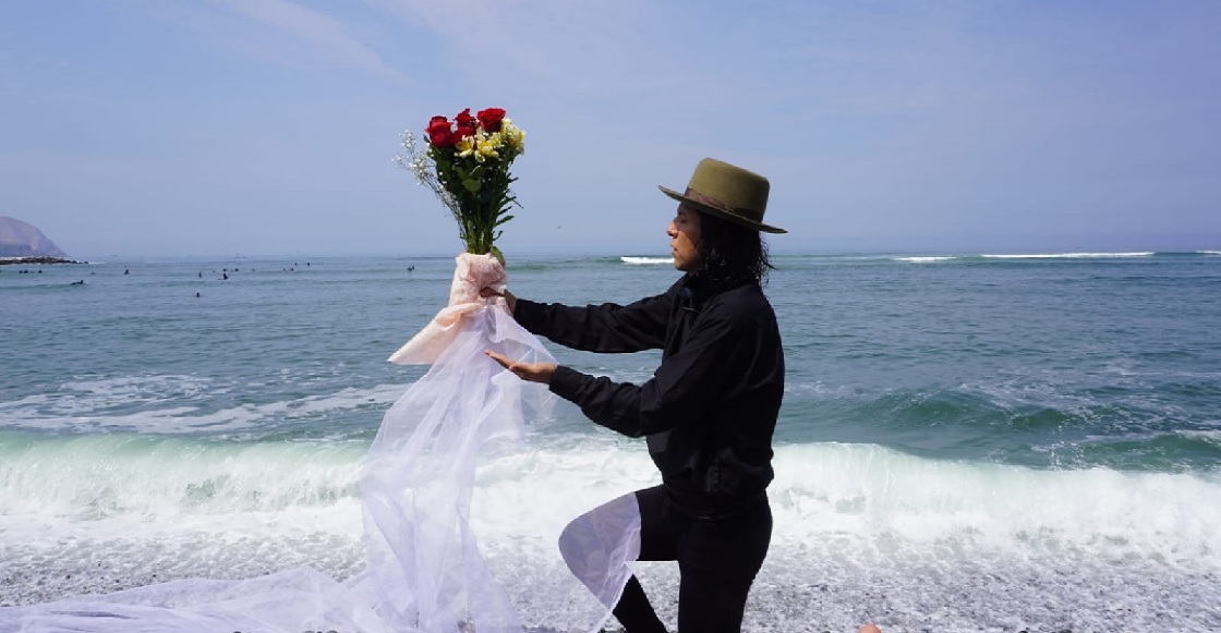 ambientalista boda con el mar