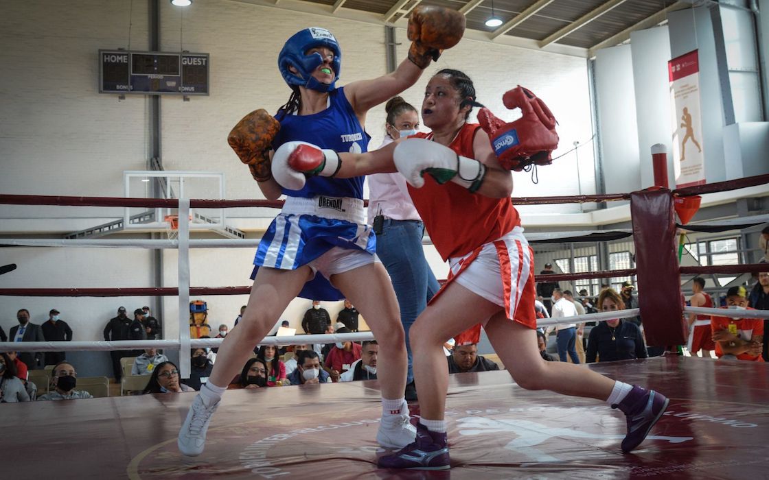 clase-masiva-box-cdmx-zocalo