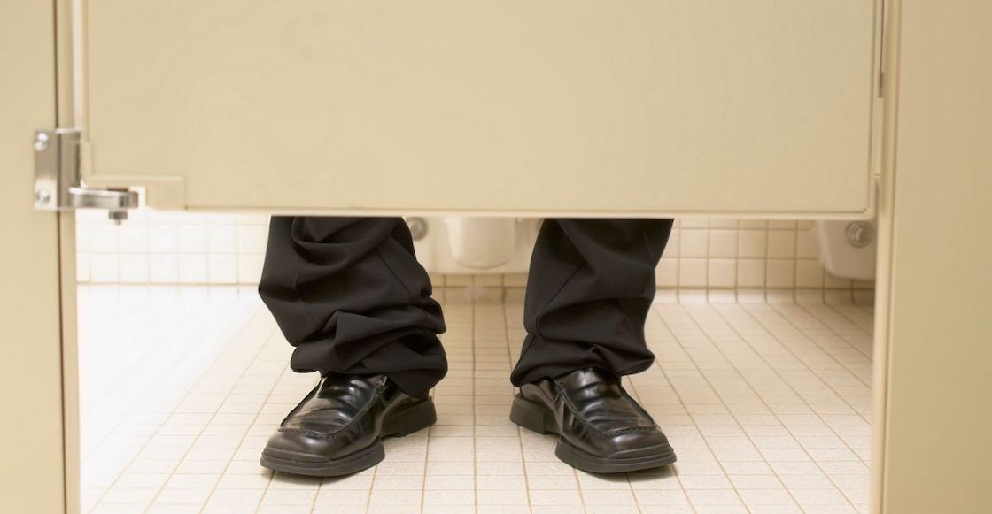 donald-trump-papeles-importantes-documentos-oficiales-bano-escusado-retrete-casa-blanca