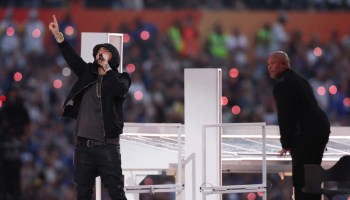 Dr. Dre y Eminem regresan al Top 10 después del medio tiempo del Super Bowl