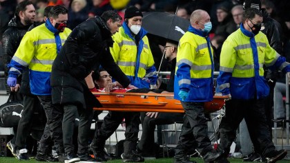 Lo que sabemos sobre la gravedad de la lesión de Erick Gutiérrez con el PSV Eindhoven