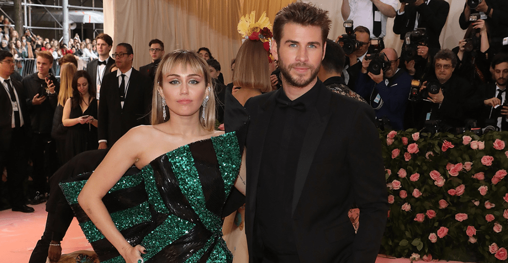 Chismecito del bueno: El hilo que explicó la intensa relación de Miley Cyrus y Liam Hemsworth
