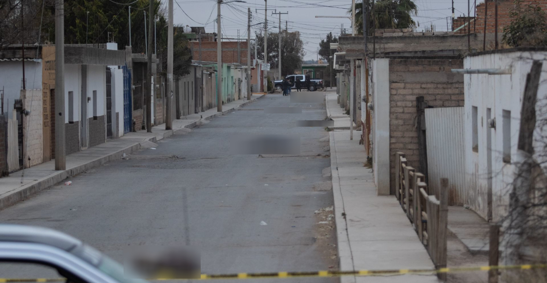 Matanza en Zacatecas: Dejan 10 cuerpos sobre una calle y 6 más colgados en una bodega