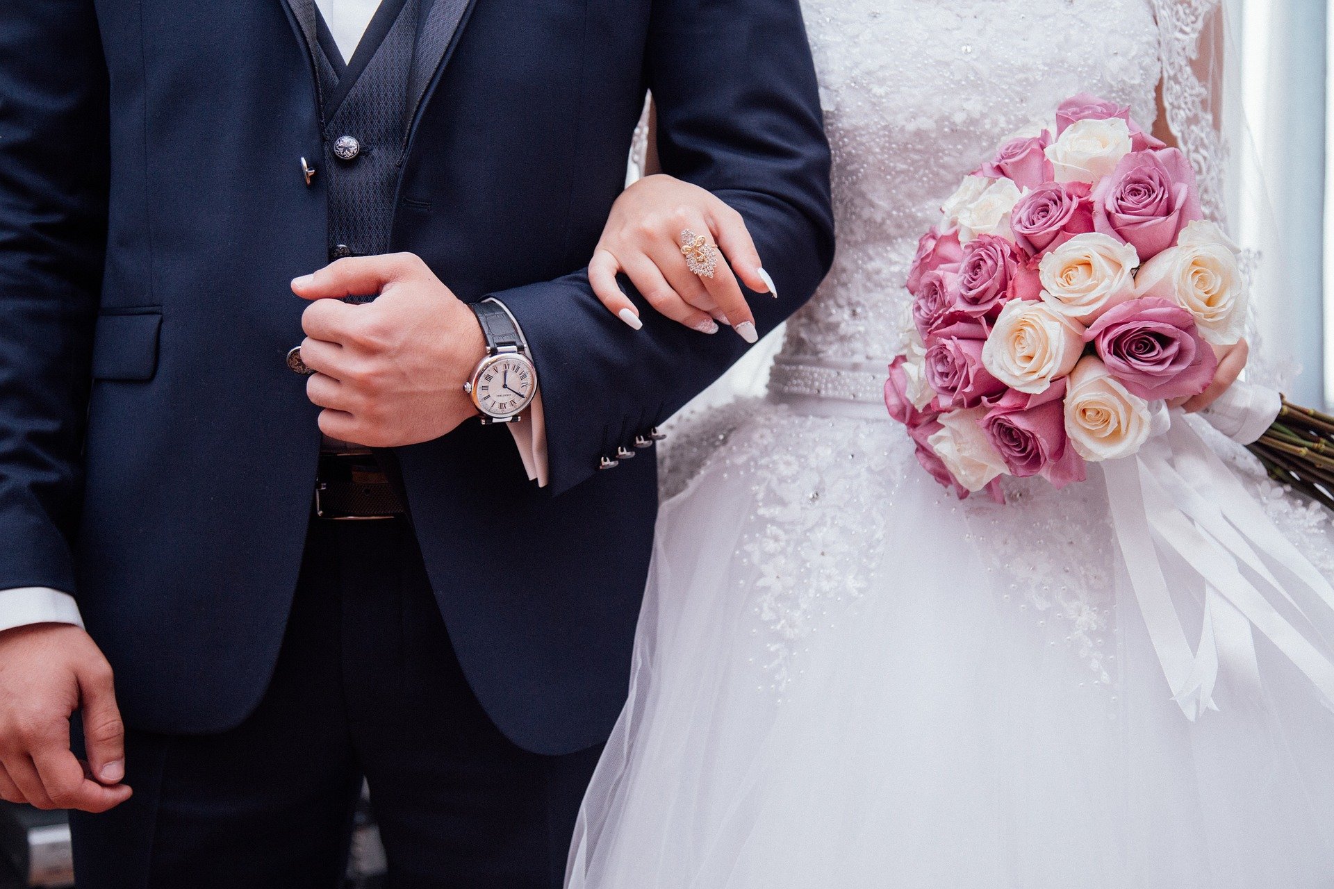 Mujer se divorcia a tres minutos de casarse por un comentario de su esposo