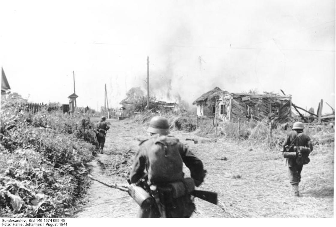 ocupacion-kiev-guerra-mundial-soldados-alemanes