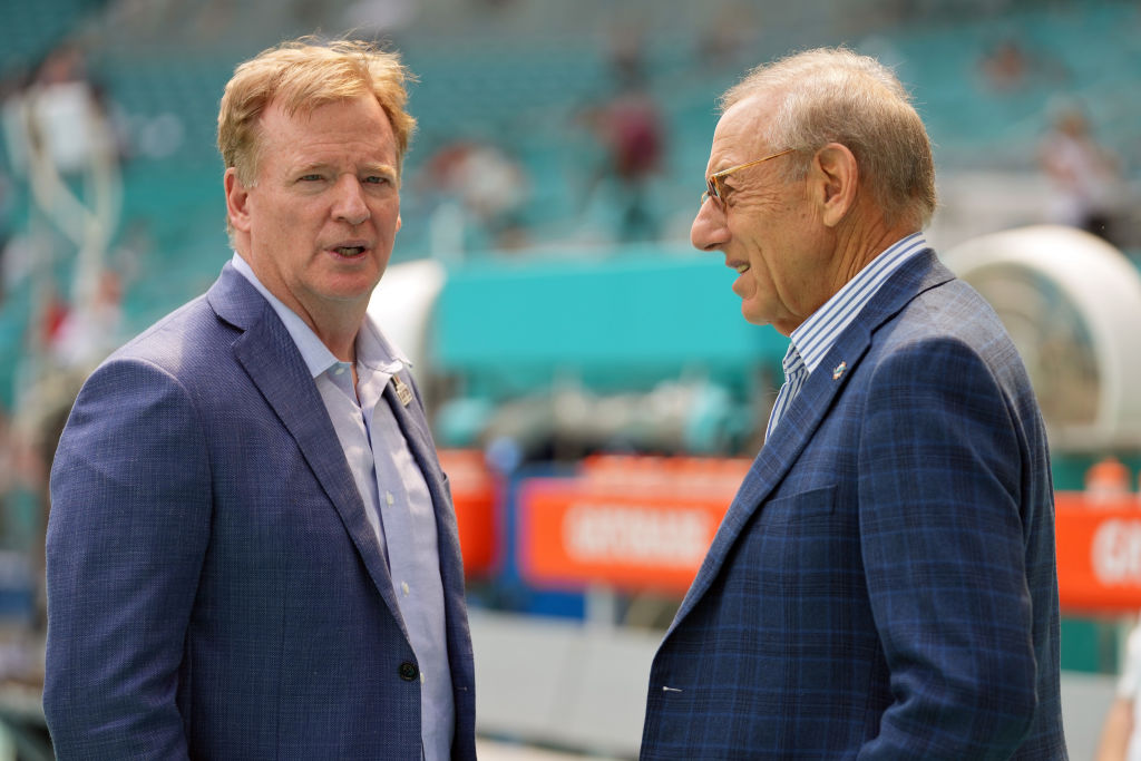 Roger Goodell, comisionado de la NFL y Stephen Ross, dueño de los Dolphins
