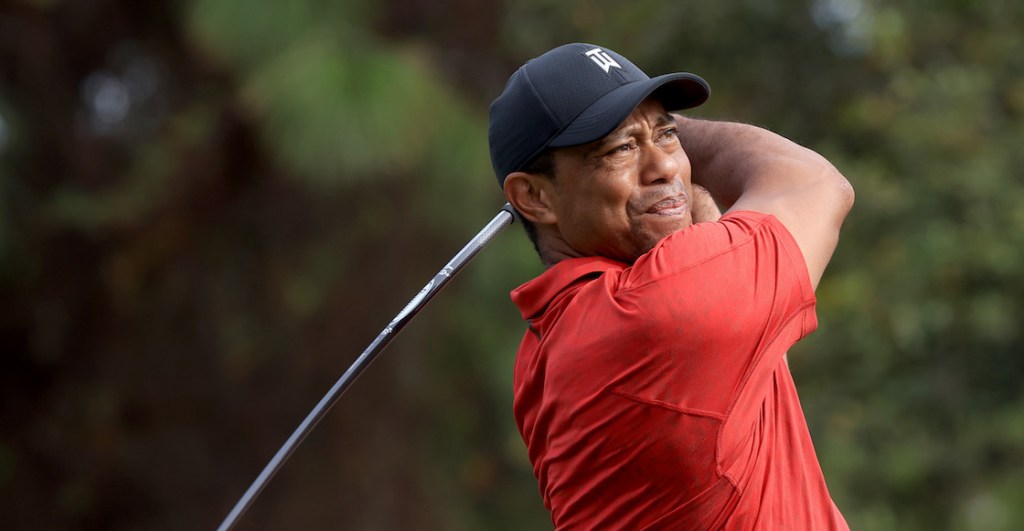 Así va la recuperación de Tiger Woods a un año de su accidente: "Todavía trabajo en la parte de caminar"