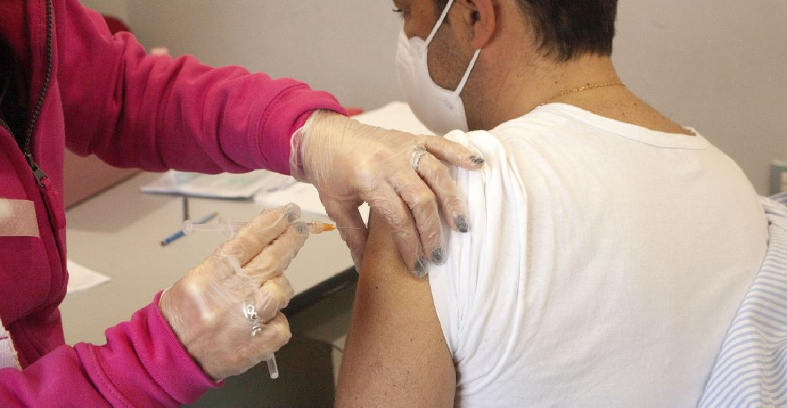 Detienen por segunda vez a enfermera que simulaba aplicar la vacuna contra COVID-19