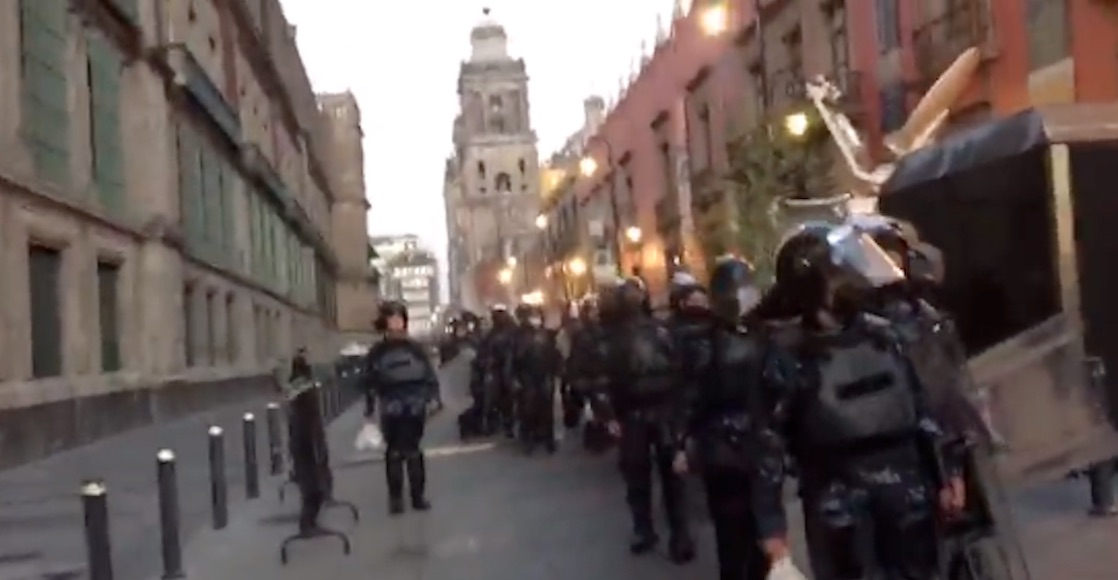 grupos-antimotines-marina-8m-palacio-nacional