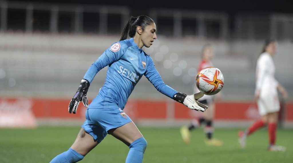 Así fue el debut de la mexicana Itzel González con el Sevilla en Copa de la Reina