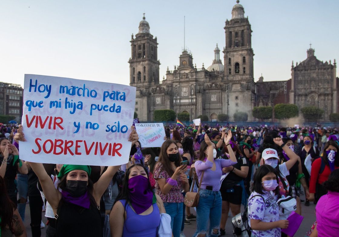 marcha-8m-asistentes