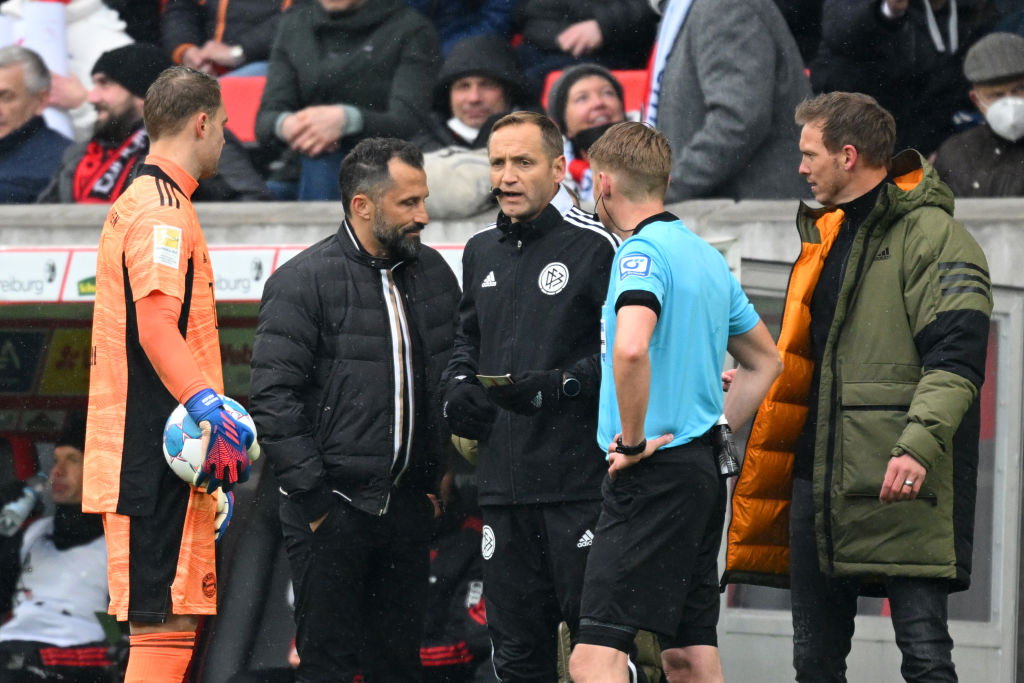 ¡Así que chiste! El error que hizo jugar al Bayern con 12 futbolistas ante el Friburgo