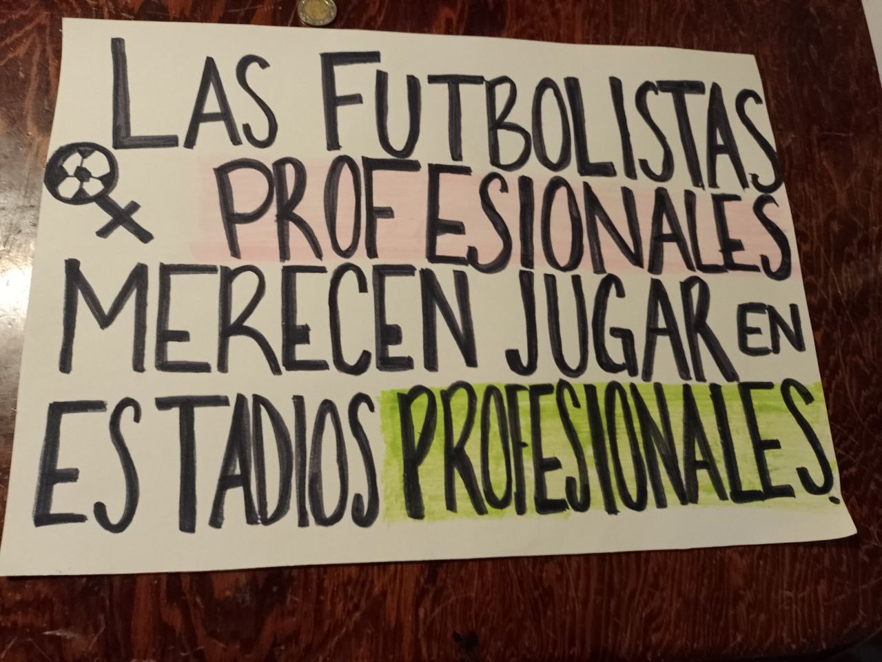 "Queremos verlas": La manifestación en La Noria para que Cruz Azul Femenil vuelva a un estadio