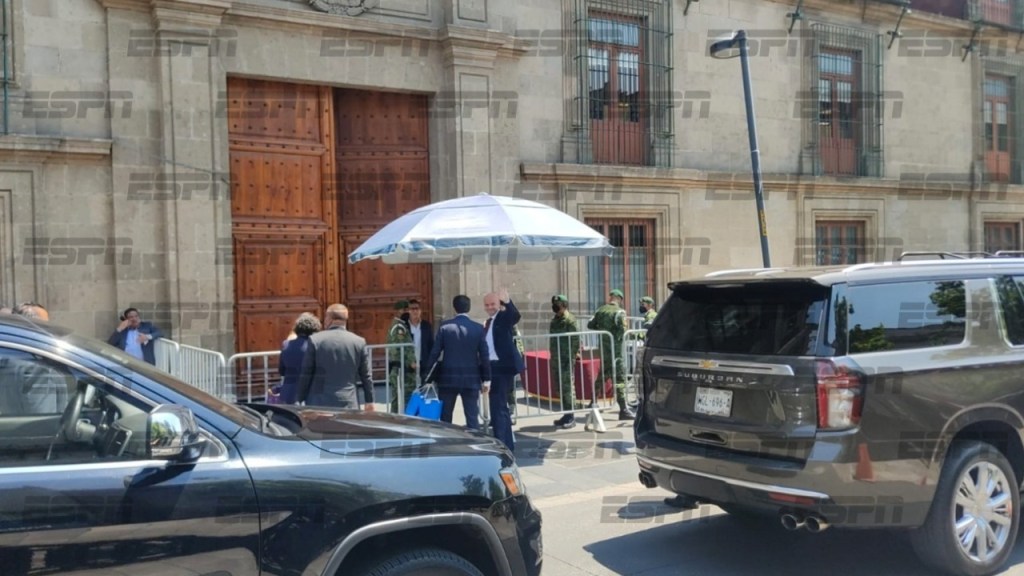 ¿Por qué Gianni Infantino visitó a AMLO en Palacio Nacional?